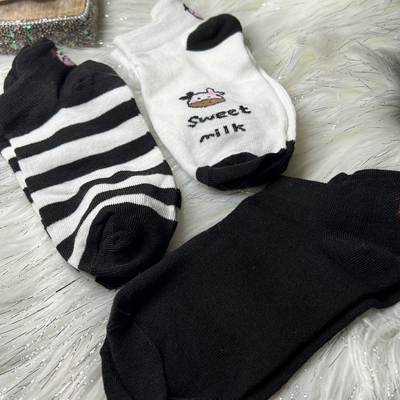 New 5 Set of Cow 🐄 Socks super cute 5 different styles - Picture 2 of 8